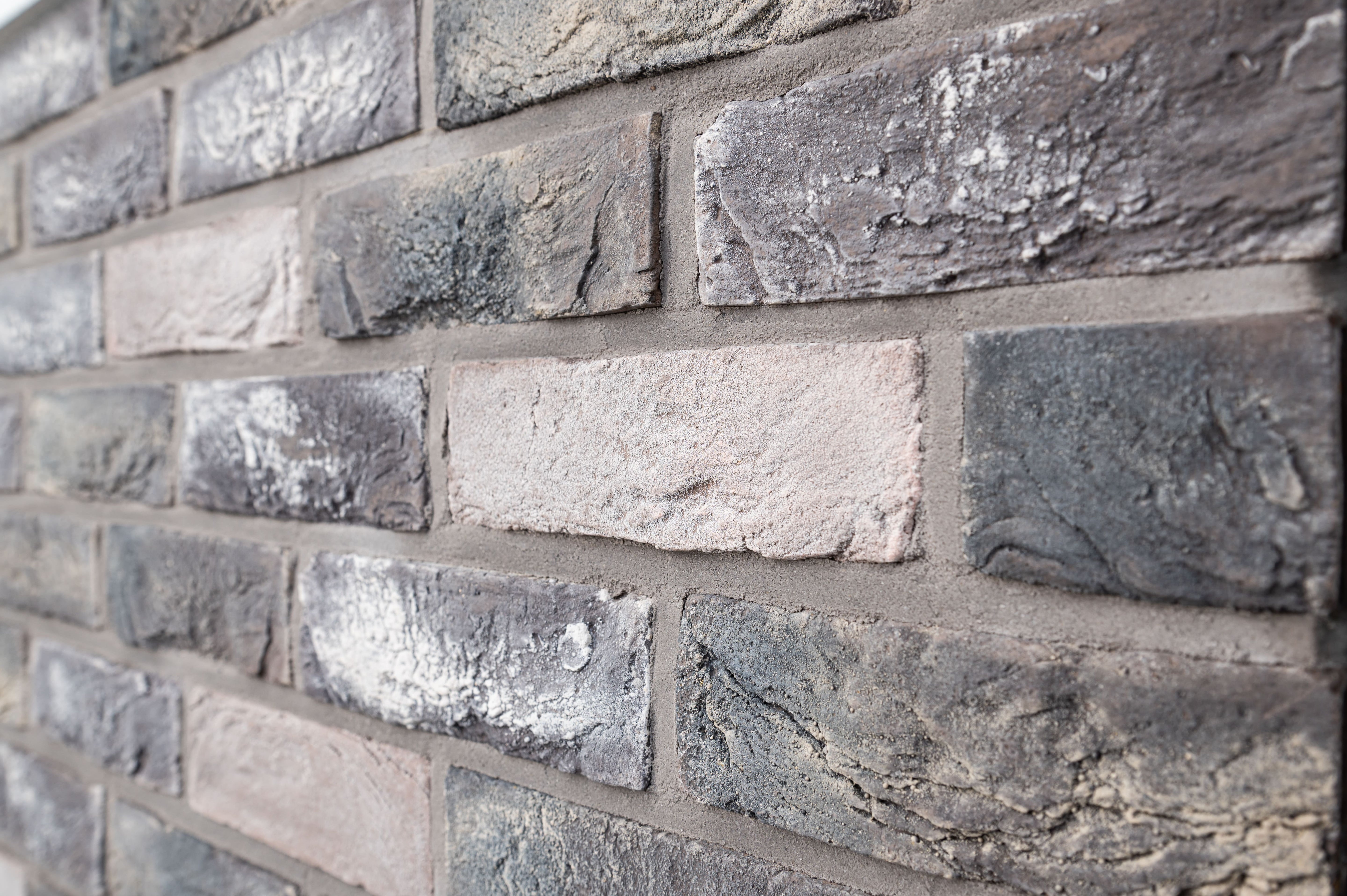 Фасадна плитка LoftBrick™ Верона, графітово-сірий, 210х65х15 мм
