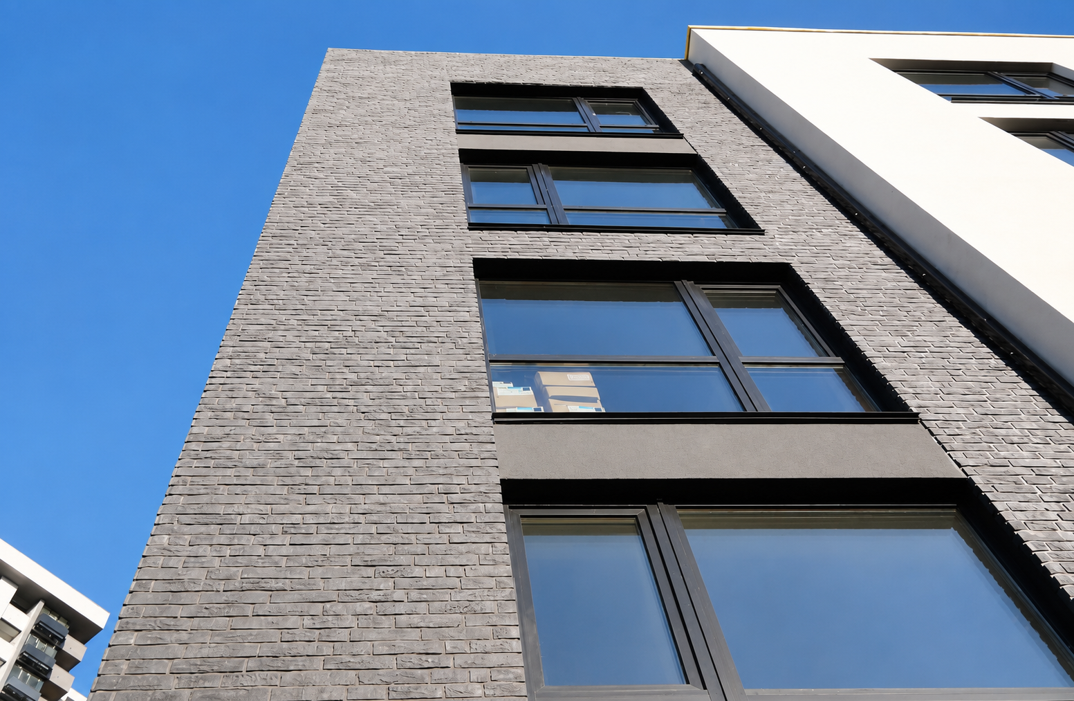 Фасадна плитка LoftBrick Бельгійська Колекція 05 Ф чорна, 240х71х15 мм