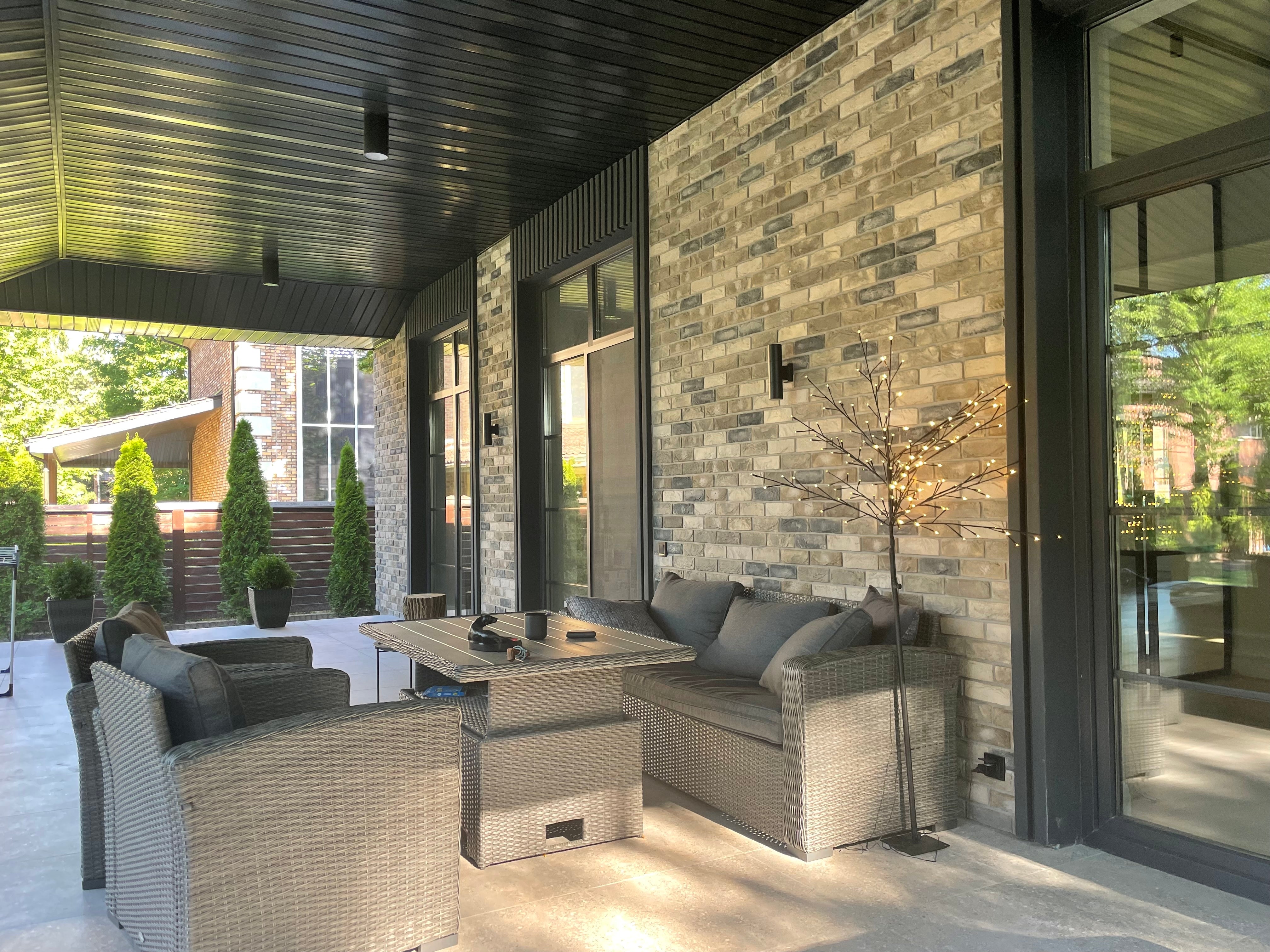 Фасадна плитка LoftBrick™ Квебек кремово-піщаний з графітом , 210х65х15 мм